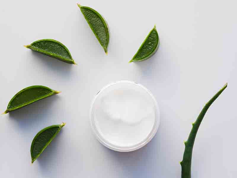 Aloe Vera To Reduce Puffiness In Eyes