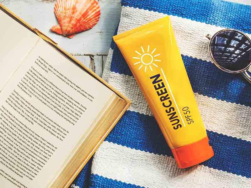 Sunscreen For Skin Protection Round Eyes