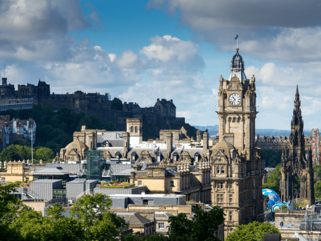 Experience An Archaeological Heaven At Your Babymoon Trip To Edinburgh, Scotland