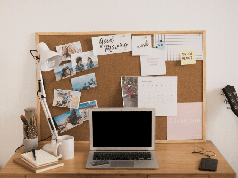 8 Office Desk Decor Ideas That Are, How To Decorate My Office Table