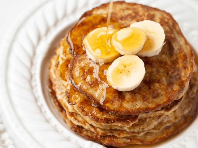 Super Healthy Oats And Banana Pancake Recipe