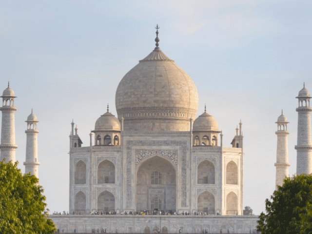 Experience Serene Natural Beauty At Babymoon Trip To Agra