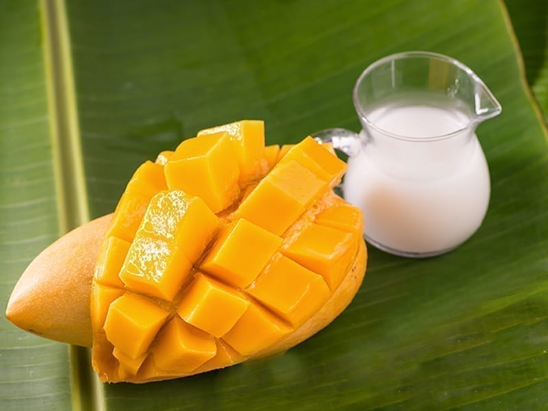 Milk And Mango Face Pack