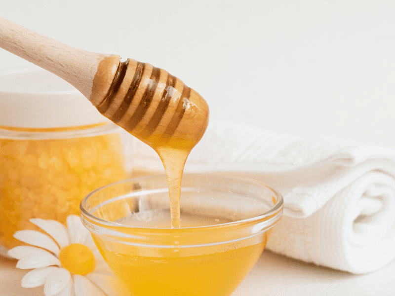 Get Relief From Cracked Heels With Honey