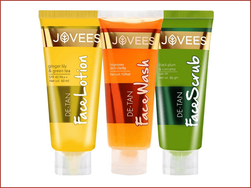 Jovees De-Tan Face Scrub (Black Plum & Curcuma) With SPF