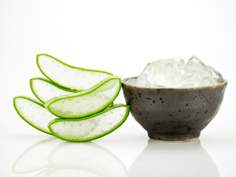 Get Rid Of Sunburn With Aloe Vera Gel