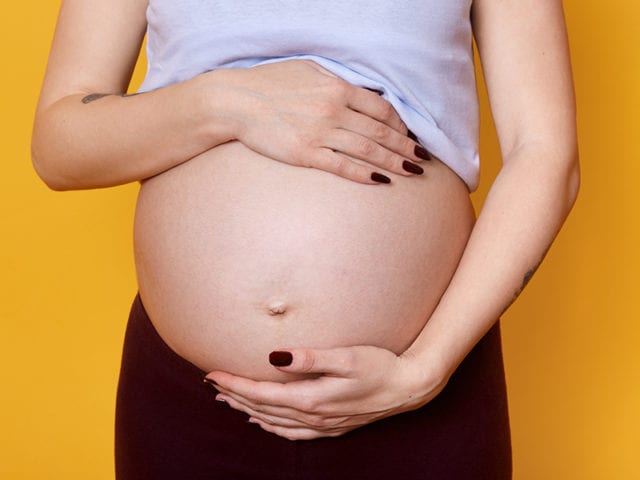 Swollen Gums Due To Pregnancy