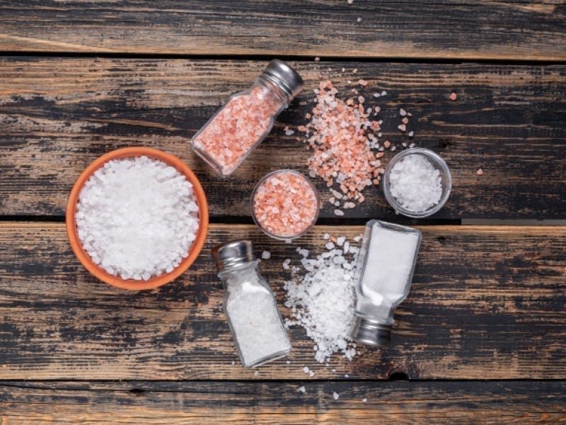 Sea Salt Soak To Treat Brittle Nails